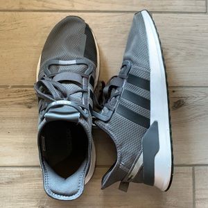 Mens U Path running shoes - Grey/Black (worn once)